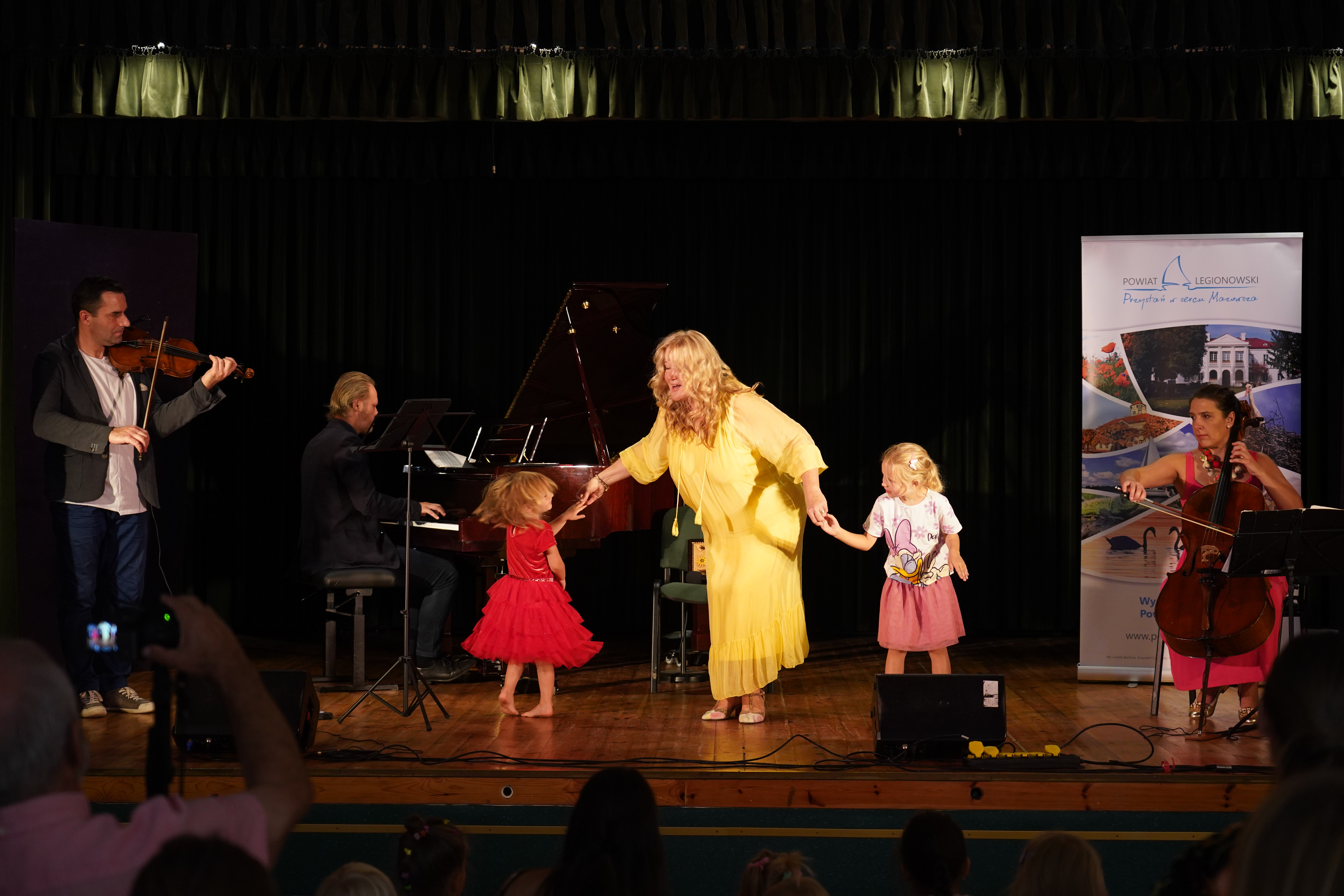 Koncert dla dzieci "Muzyczne podróże po Polsce"